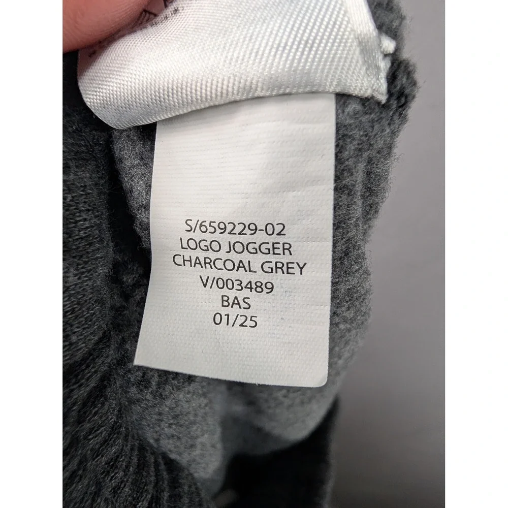 GAP mens charcoal